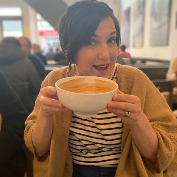 WELCOME! I’m a Poshmark Ambassador!💫 - Picture 6 of 7